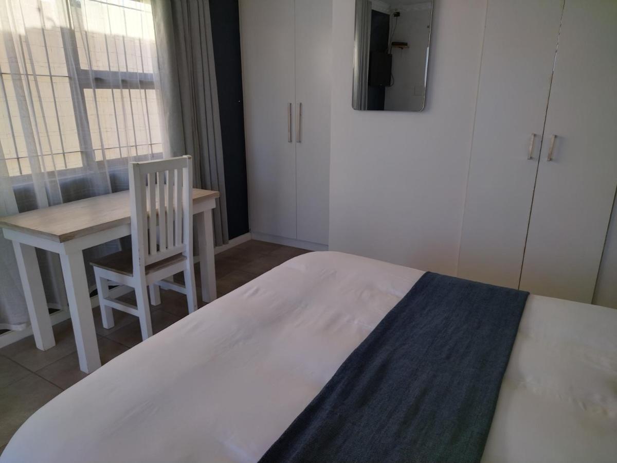 Mavi Guest House อีสต์ลอนดอน ภายนอก รูปภาพ