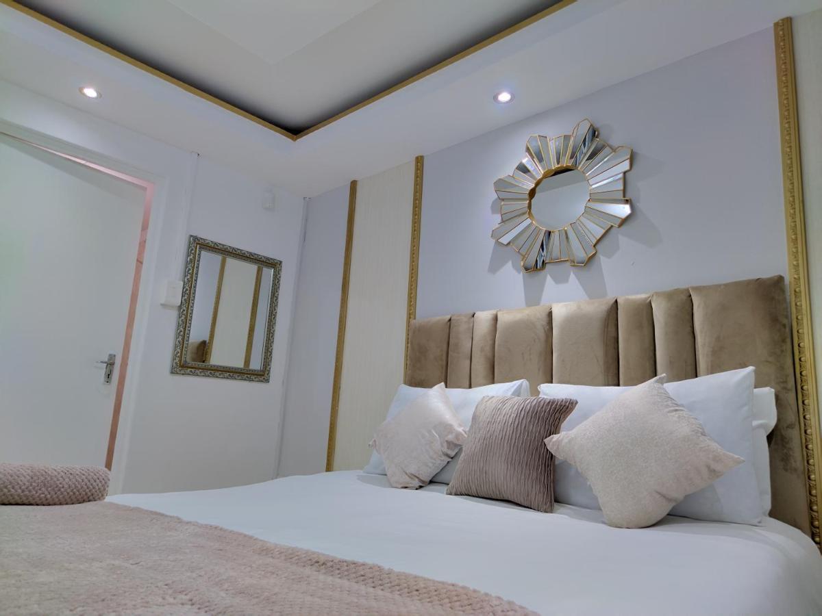 Mavi Guest House อีสต์ลอนดอน ภายนอก รูปภาพ